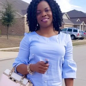 Meet your Posher, Folukemi